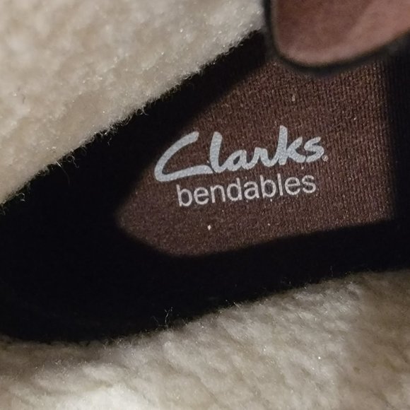 Clarks Bendables Brown Heeled Boots, Size 8W - Picture 5 of 9